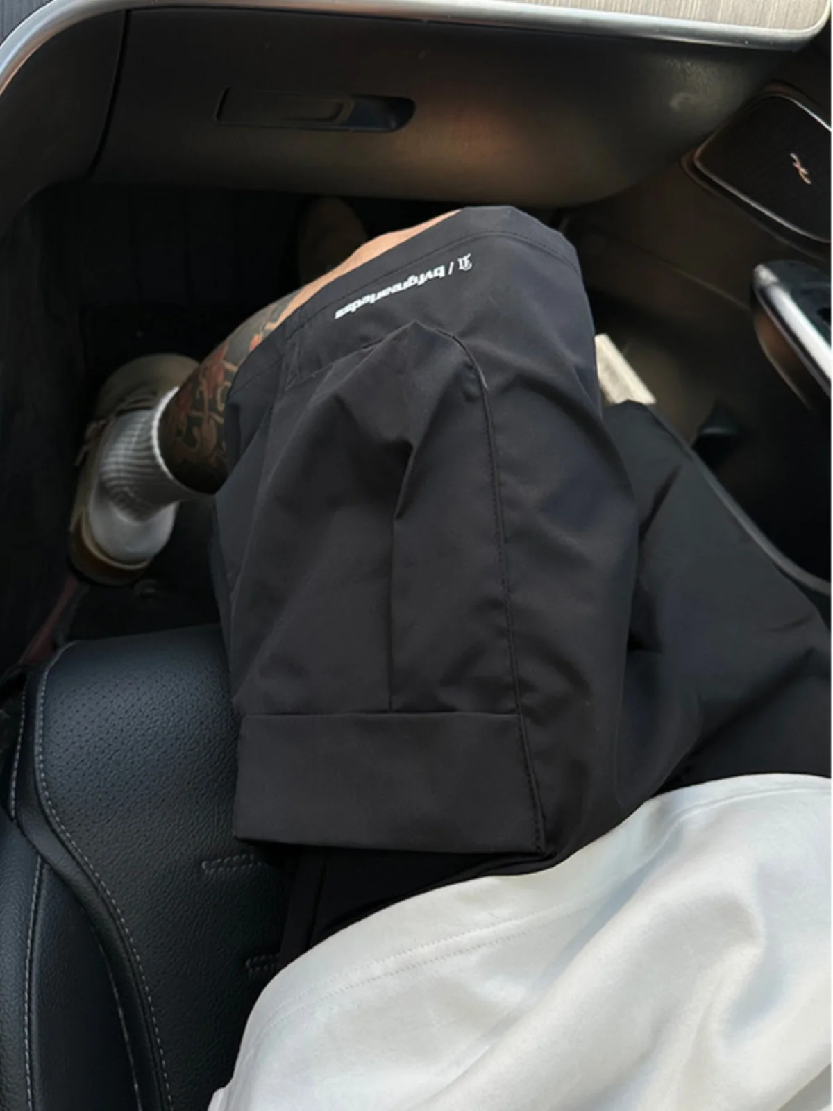 Men's Summer Thin Ice Silk Workwear orts Five-Quarter Casual Sports Pants Loose Fit mid Waist Straight Leg Regular Length
Men's Summer Thin Ice Silk Workwear orts Five-Quarter Casual Sports Pants Loose Fit mid Waist Straight Leg Regular Length