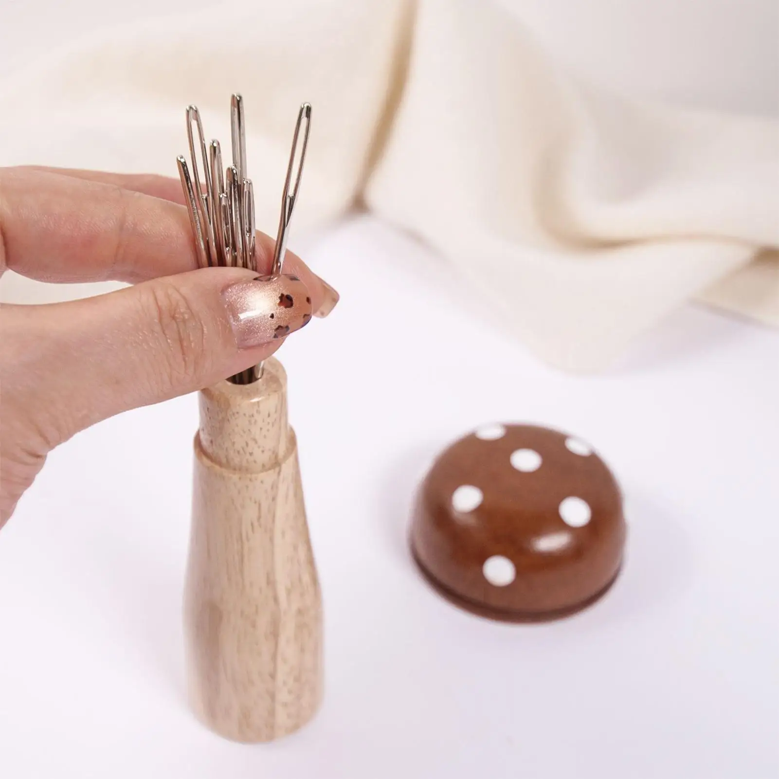 Knit Patch Kit Wooden Mushroom Complete Craft Supplies Patch Loom Darning Tool Mending Kit for Knitting Embroidery Repair DIY
Knit Patch Kit Wooden Mushroom Complete Craft Supplies Patch Loom Darning Tool Mending Kit for Knitting Embroidery Repair DIY