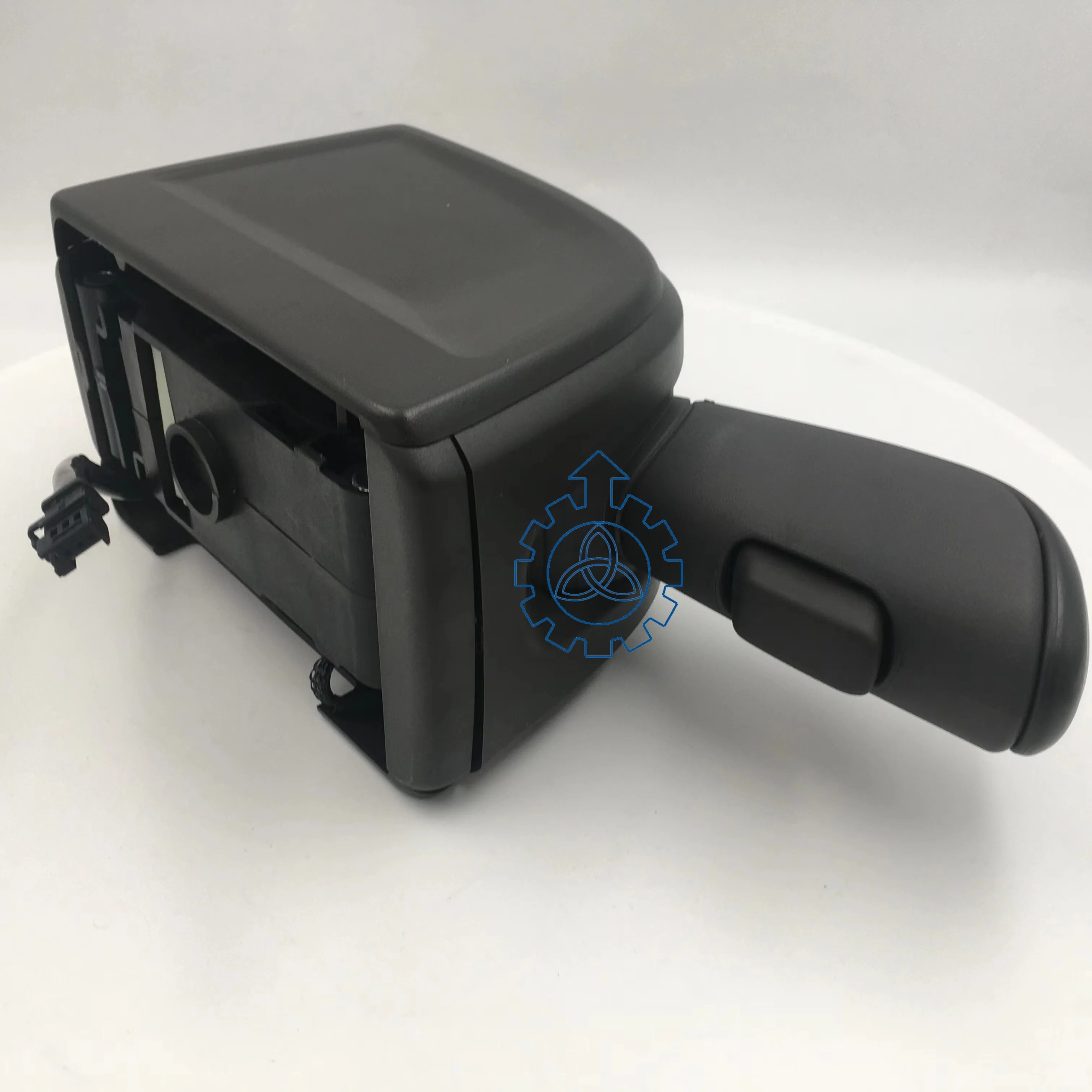 Transmission Gear Shift Lever Control LHD&RHD Gear Shift Knob For VOLVO Truck FH/FM 22230455 22583048 21847980 22647976 2223045
Transmission Gear Shift Lever Control LHD&RHD Gear Shift Knob For VOLVO Truck FH/FM 22230455 22583048 21847980 22647976 2223045