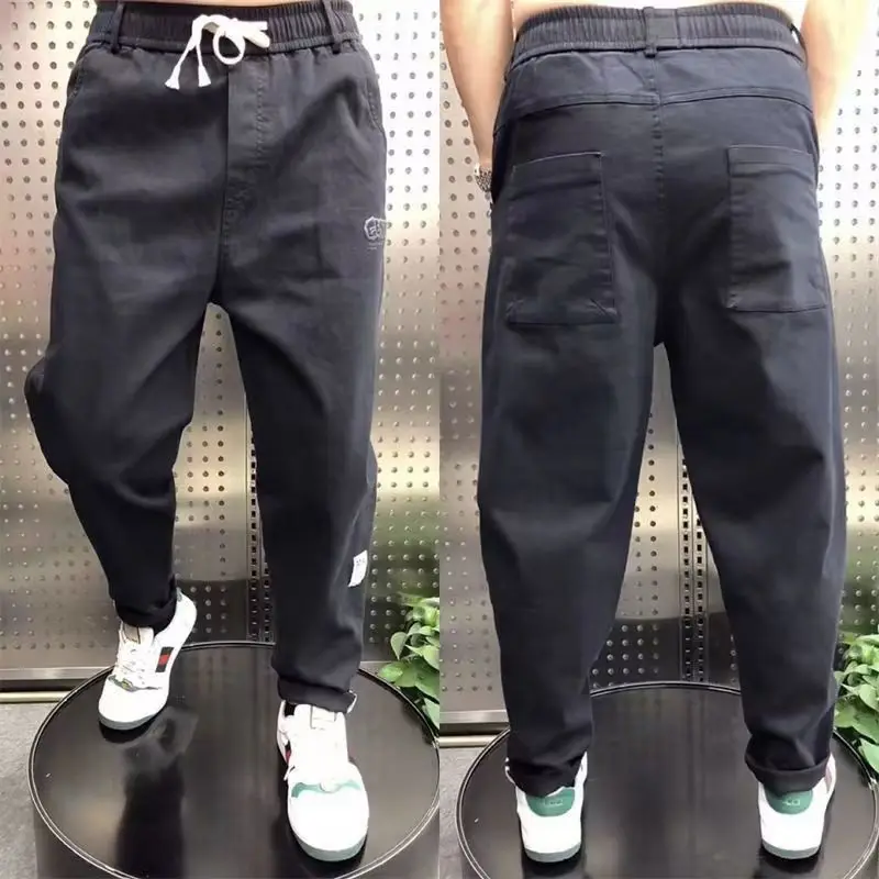 Men's Casual Pants Loose Oversized Jeans Trendy and Fashionable Haren Pants High Waisted Elastic Dad Pants
Men's Casual Pants Loose Oversized Jeans Trendy and Fashionable Haren Pants High Waisted Elastic Dad Pants