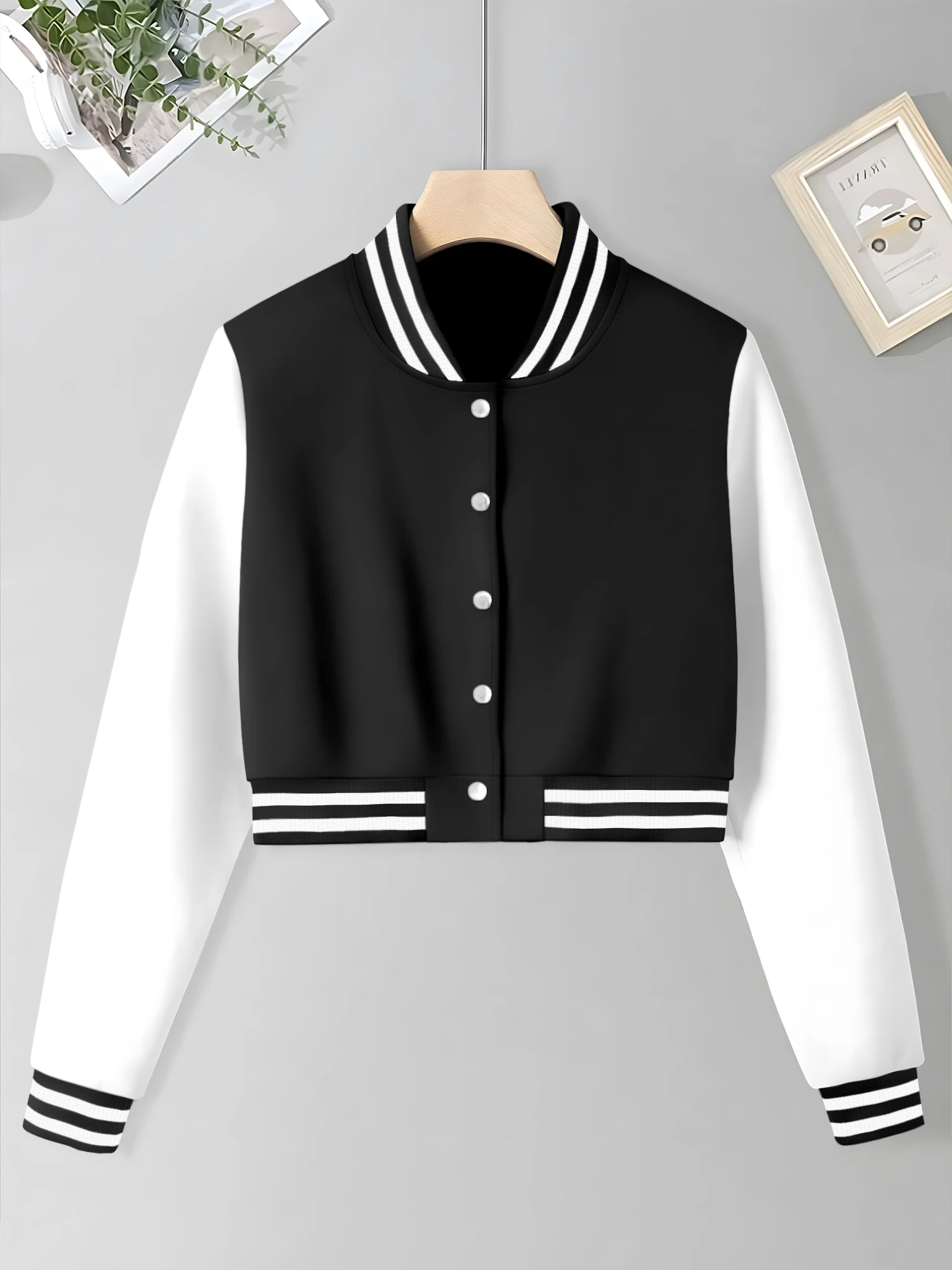 Women's Y2K Inspired Cropped Varsity Jacket, Contrast Sleeve Baseball Coat with Striped Cuffs/Collar, Button Front Bomber
Women's Y2K Inspired Cropped Varsity Jacket, Contrast Sleeve Baseball Coat with Striped Cuffs/Collar, Button Front Bomber