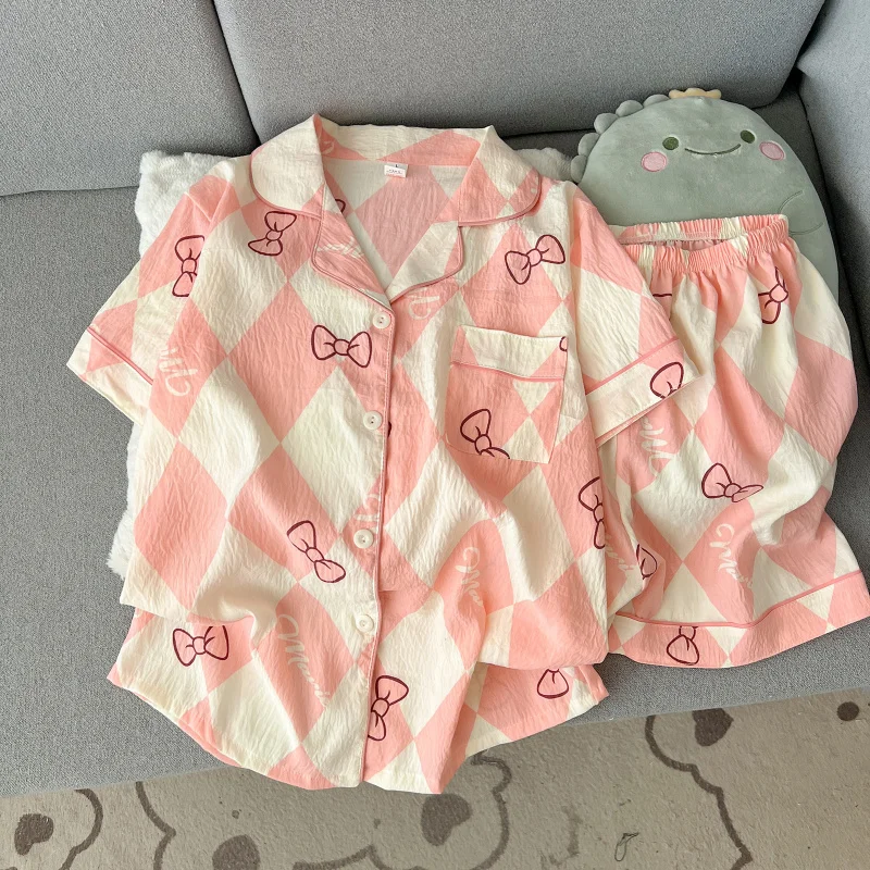2Summer short-sleeve cloud cotton pajama set for women, comfortable and trendy, shorts can be worn outside, home wear set
2Summer short-sleeve cloud cotton pajama set for women, comfortable and trendy, shorts can be worn outside, home wear set