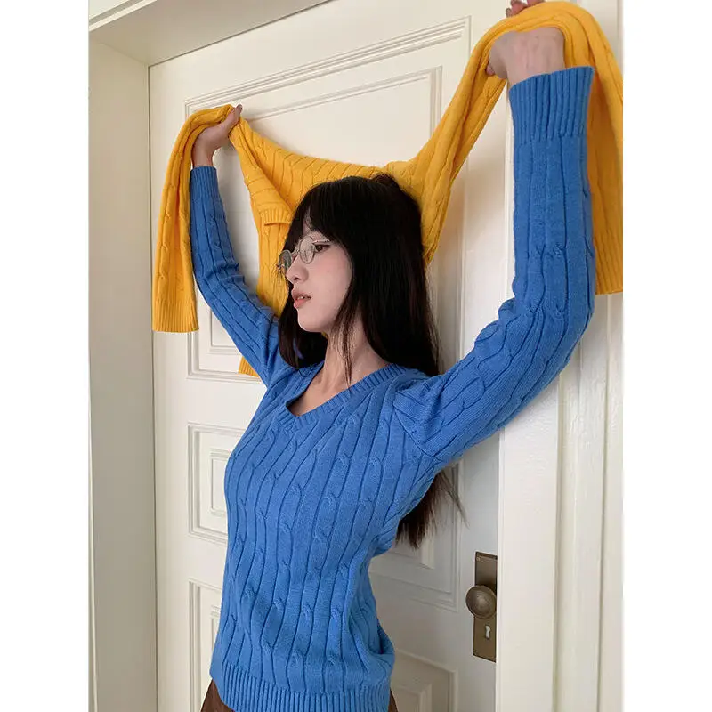 V-Neck Cardigan Sweater Knitted Pullover Women's Thicken Spring Autumn Winter Shorty Girl's Knitwear Slimming Lazy Outerwear Top
V-Neck Cardigan Sweater Knitted Pullover Women's Thicken Spring Autumn Winter Shorty Girl's Knitwear Slimming Lazy Outerwear Top