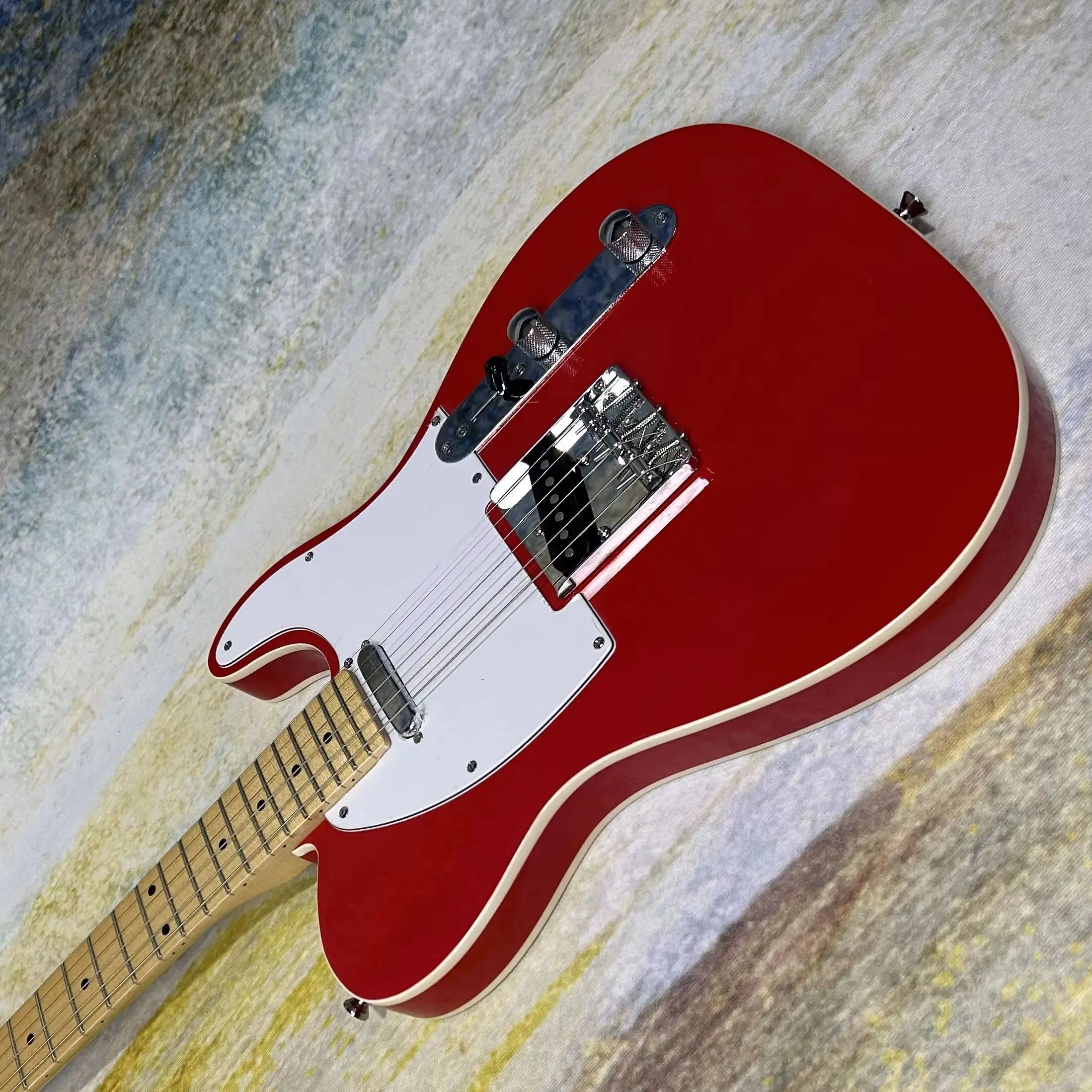 Red Electric Guitar Mahogany Body Maple Fretboard Double Binding
Red Electric Guitar Mahogany Body Maple Fretboard Double Binding