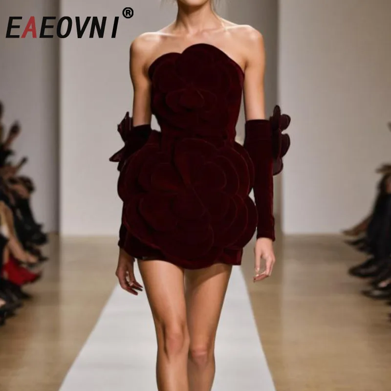 EAEOVNI Fashion 3D Floral Design Mini Dress For Women Elegant Slash Neck Slim High Waist Dresses Female 2025 Clothing 1A578
EAEOVNI Fashion 3D Floral Design Mini Dress For Women Elegant Slash Neck Slim High Waist Dresses Female 2025 Clothing 1A578