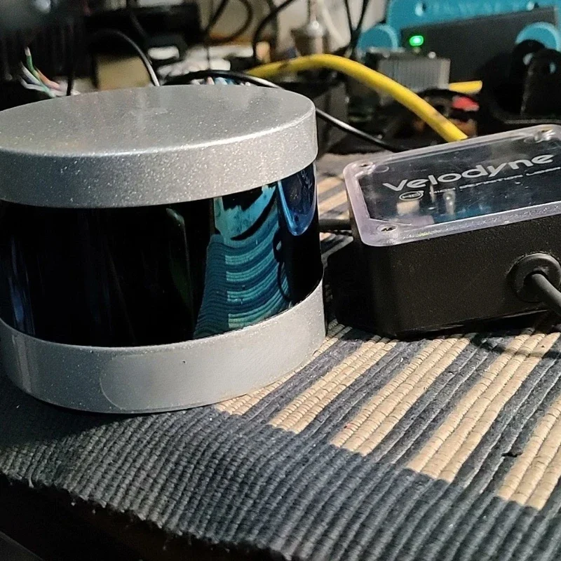 3D 16-линейный лидарный датчик PUCK VLP-16 для Zaki Ben (аналог Velodyne-16), б/у, состояние 95% нового
3D 16-линейный лидарный датчик PUCK VLP-16 для Zaki Ben (аналог Velodyne-16), б/у, состояние 95% нового