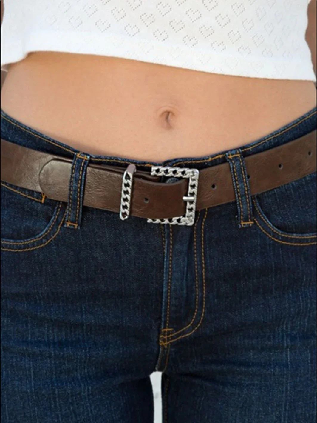 Metal Buckle Brown Belt Woman Casual Vintage Rock n Roll Punk Streetwear Chic Belts 2024
Metal Buckle Brown Belt Woman Casual Vintage Rock n Roll Punk Streetwear Chic Belts 2024