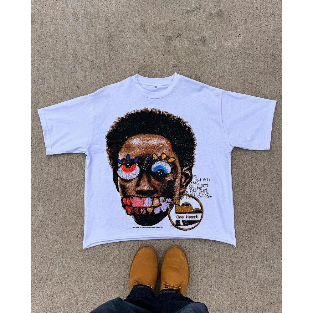 American Gothic Big Head Print Oversized T-irt Men's Sle Nine Sve Length Henry irt Collar Youth Faion Trend
American Gothic Big Head Print Oversized T-irt Men's Sle Nine Sve Length Henry irt Collar Youth Faion Trend