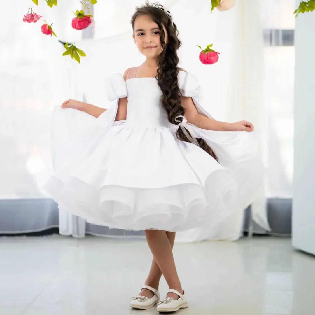 Customized White Flower Girl Dress For Wedding Satin Knee Length With Bow Puffy Kids Pageant Birthday Party Formal Events Gown
Customized White Flower Girl Dress For Wedding Satin Knee Length With Bow Puffy Kids Pageant Birthday Party Formal Events Gown