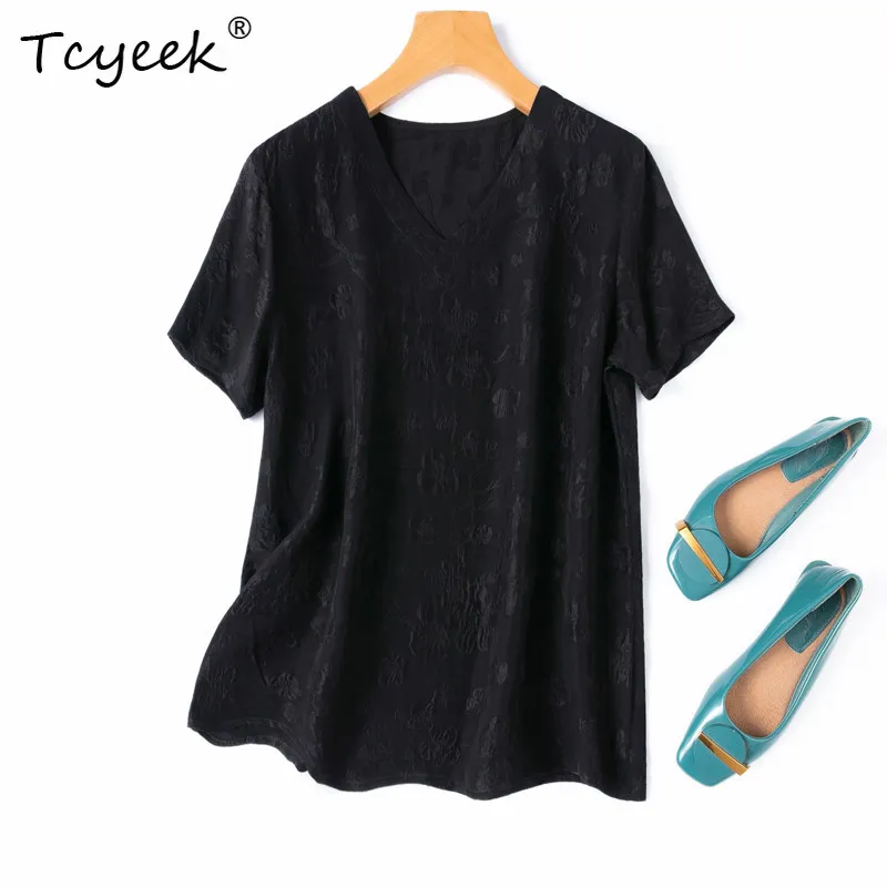 Tcyeek 100% Real Silk Women Tops 2026 Summer Versatile Black V-neck Casual Short-sleeved Shirt Clothing for Ladies Ropa De Mujer
Tcyeek 100% Real Silk Women Tops 2026 Summer Versatile Black V-neck Casual Short-sleeved Shirt Clothing for Ladies Ropa De Mujer