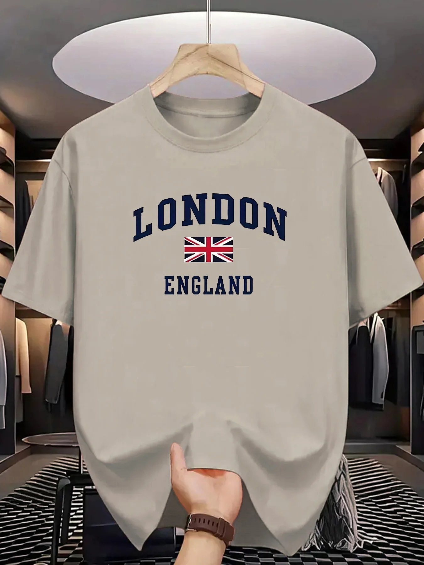 Men's summer 100 cotton fashionable casual loose plus size London England printed sports round neck short sleeved T-shirt top
Men's summer 100 cotton fashionable casual loose plus size London England printed sports round neck short sleeved T-shirt top