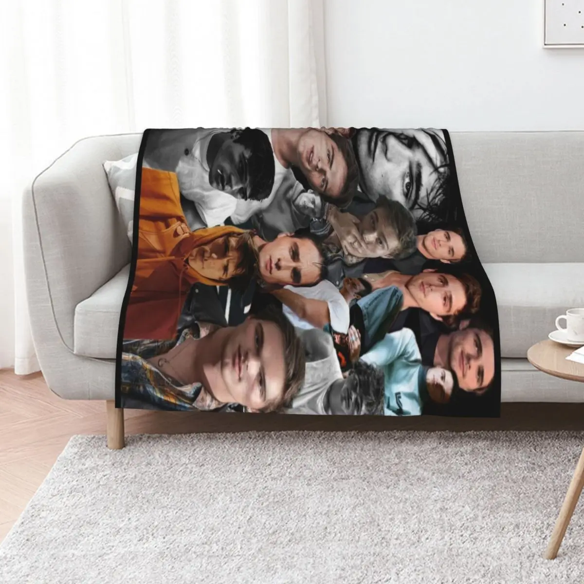 Jacob Elordi Editing Throw Blanket Cute Plaid Soft Beds Beach Luxury Thicken Blankets
Jacob Elordi Editing Throw Blanket Cute Plaid Soft Beds Beach Luxury Thicken Blankets