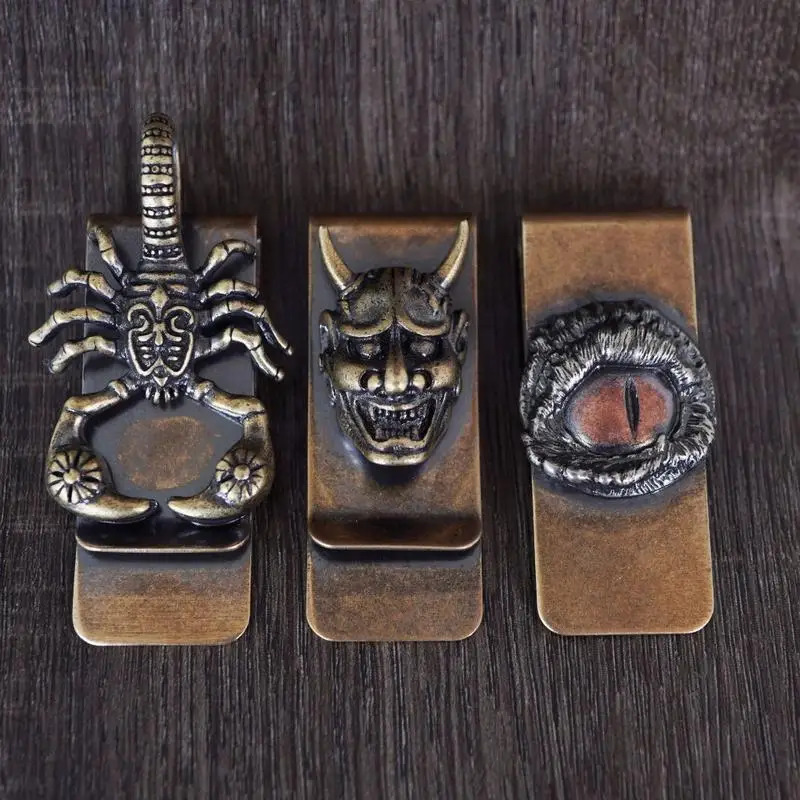 Vintage Brass Money Clip Card Holder Outdoor Small Tool EDC Scorpion Prajna Eagle Eye Paper Clip
Vintage Brass Money Clip Card Holder Outdoor Small Tool EDC Scorpion Prajna Eagle Eye Paper Clip