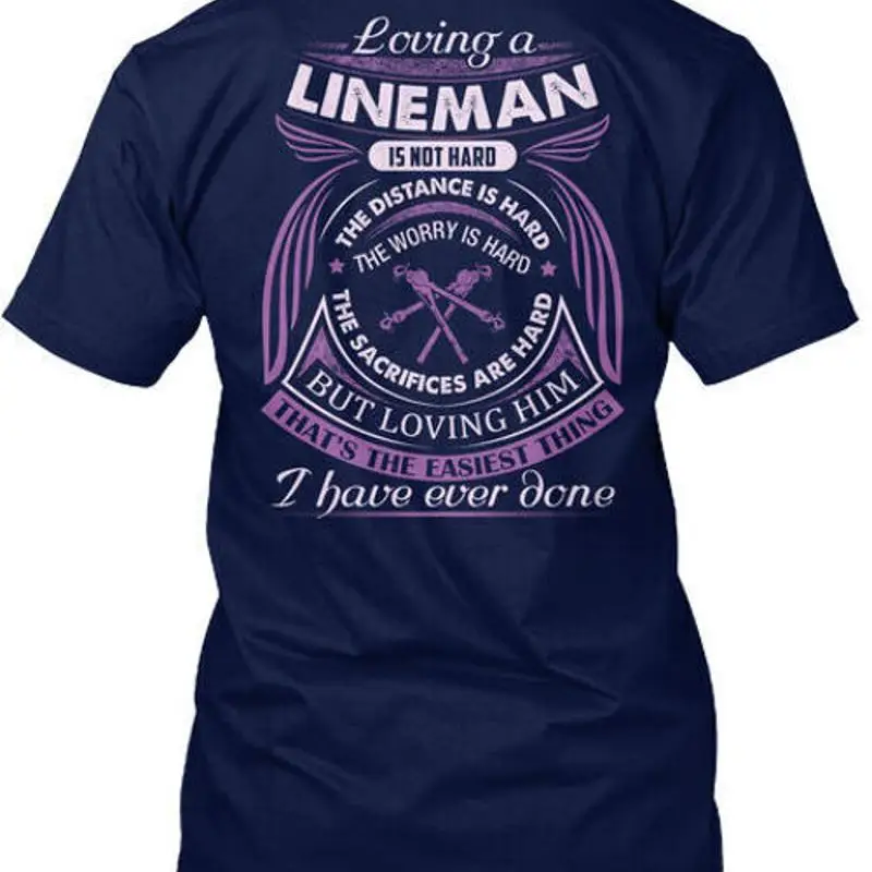Футболка Linemans Girl Loving A Lineman Is Not Hard, сделанная в США, размеры от S до 5XL
Футболка Linemans Girl Loving A Lineman Is Not Hard, сделанная в США, размеры от S до 5XL