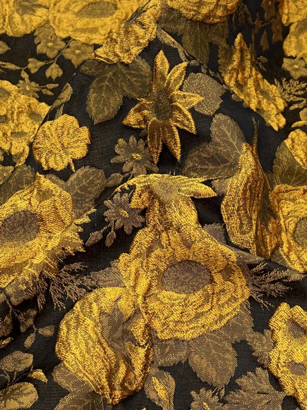 Ретро-желтая ткань с 3D-вышивкой в технике тисюань, материал для юбки Ханьфу, весенне-летняя ткань ручной работы для декора дома и рукоделия
Ретро-желтая ткань с 3D-вышивкой в технике тисюань, материал для юбки Ханьфу, весенне-летняя ткань ручной работы для декора дома и рукоделия