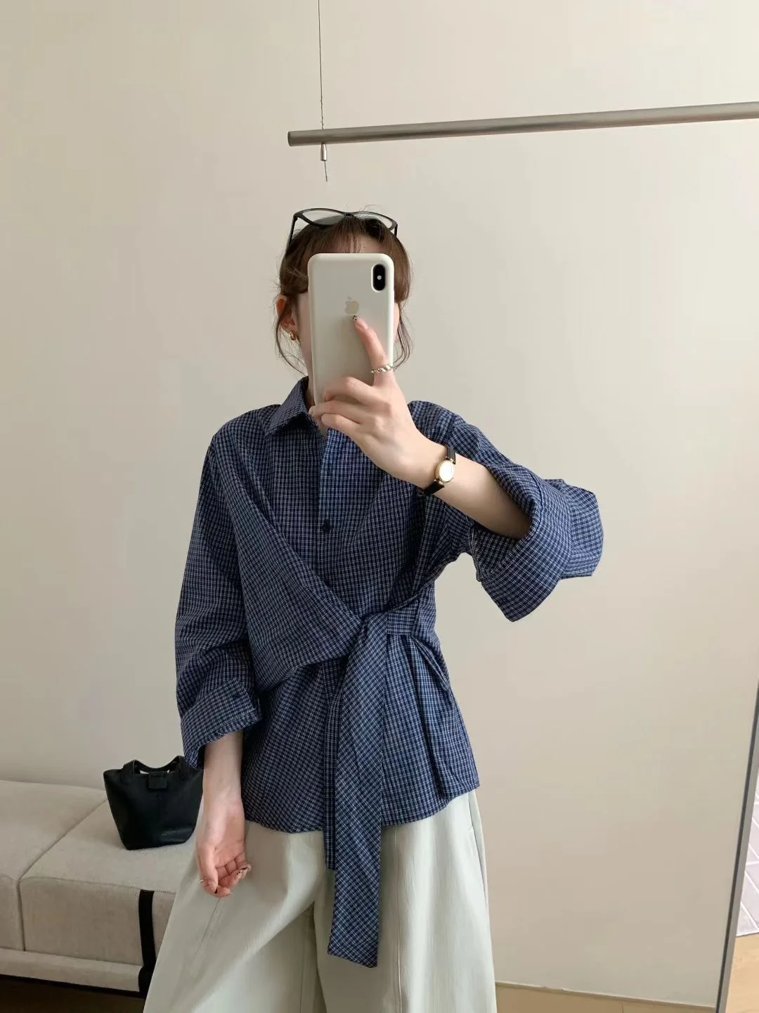2Colors Autumn Spring 2026 Korean Chic Style Turn Down Collar Long Sleeve Plaid Lace Up waist Blouse Female Outwear tops(Se8478
2Colors Autumn Spring 2026 Korean Chic Style Turn Down Collar Long Sleeve Plaid Lace Up waist Blouse Female Outwear tops(Se8478