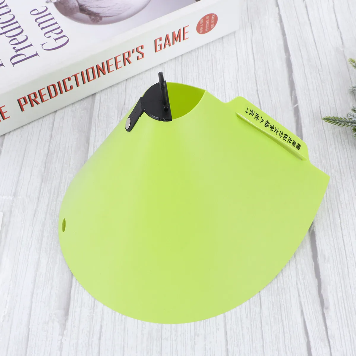 Cone Shape Cooking Gloves Detachable Oil Guard Hands Protector for Wooden Spatula Lightweight Green Anti-Oil
Cone Shape Cooking Gloves Detachable Oil Guard Hands Protector for Wooden Spatula Lightweight Green Anti-Oil