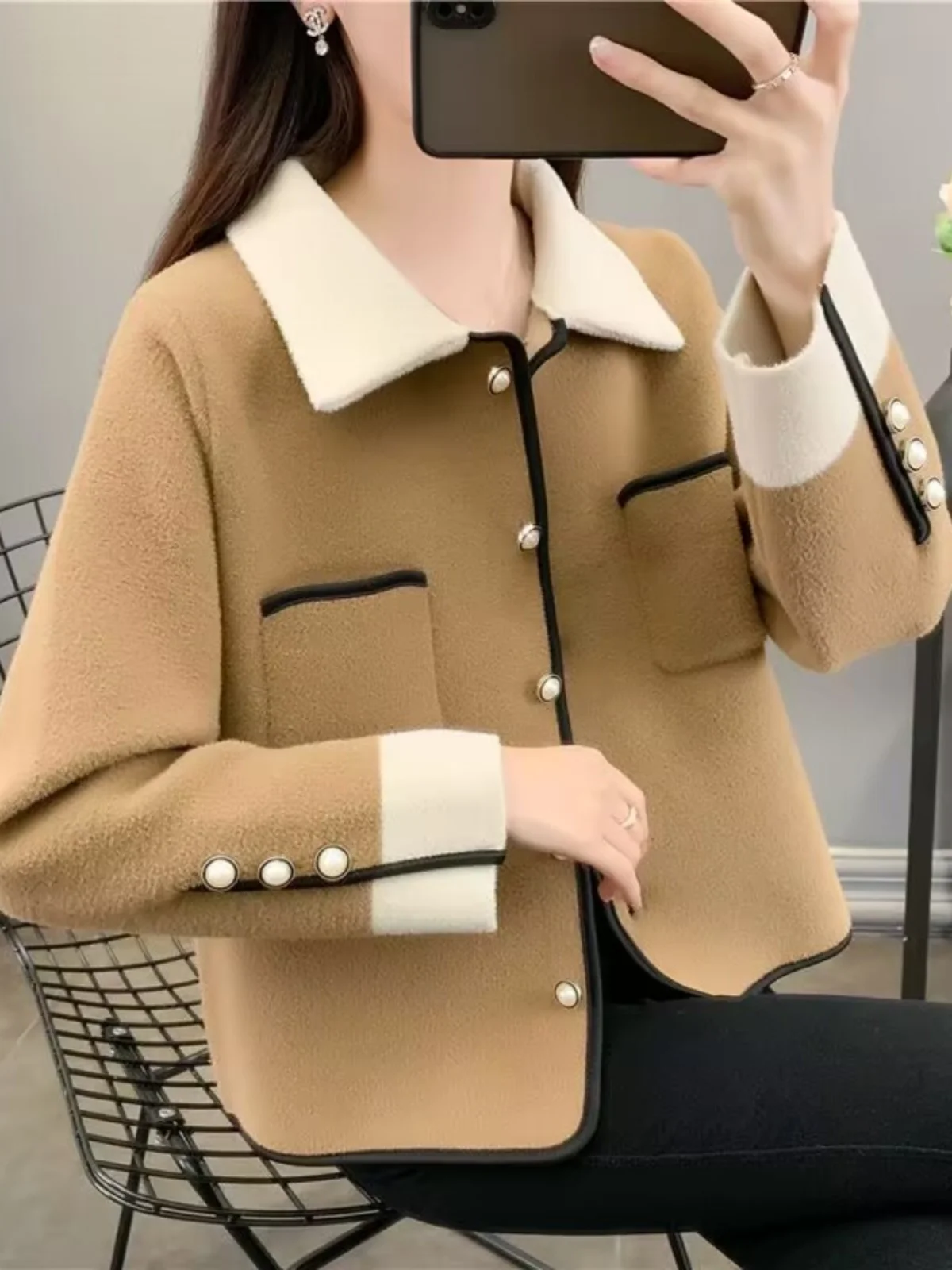 Elegant White Small Fragrance Style Jacket Women's Spring Autumn High End Top Korean Style Button Pocket Long Sleeve Coat
Elegant White Small Fragrance Style Jacket Women's Spring Autumn High End Top Korean Style Button Pocket Long Sleeve Coat
