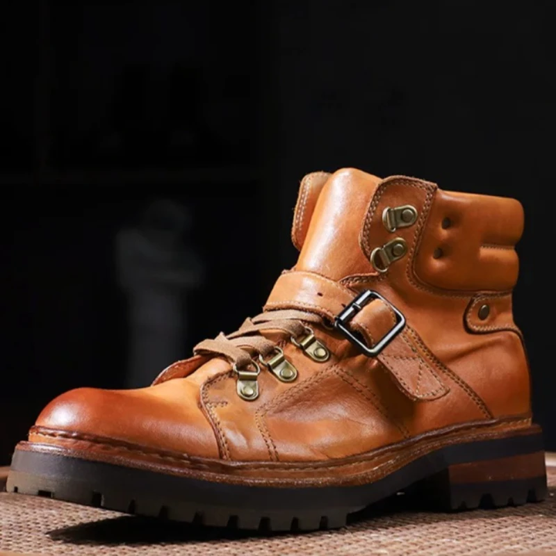 Retro Washed Horse Leather High-Top Boots for Men's Casual Desert Boots British Horsehide Hand-sewn Leather-soled Outdoor Boots
Retro Washed Horse Leather High-Top Boots for Men's Casual Desert Boots British Horsehide Hand-sewn Leather-soled Outdoor Boots