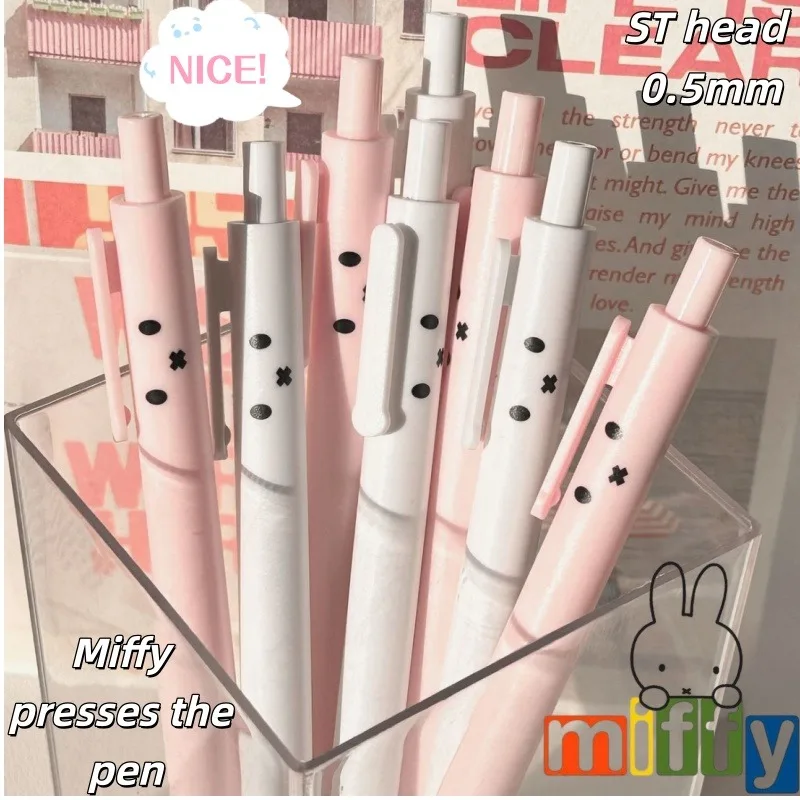 New Miffy Gel Pen, Cute & Adorable Design, Aesthetic 0.5mm Quick-Dry Black Ink Pen for Exams & Note-taking
New Miffy Gel Pen, Cute & Adorable Design, Aesthetic 0.5mm Quick-Dry Black Ink Pen for Exams & Note-taking