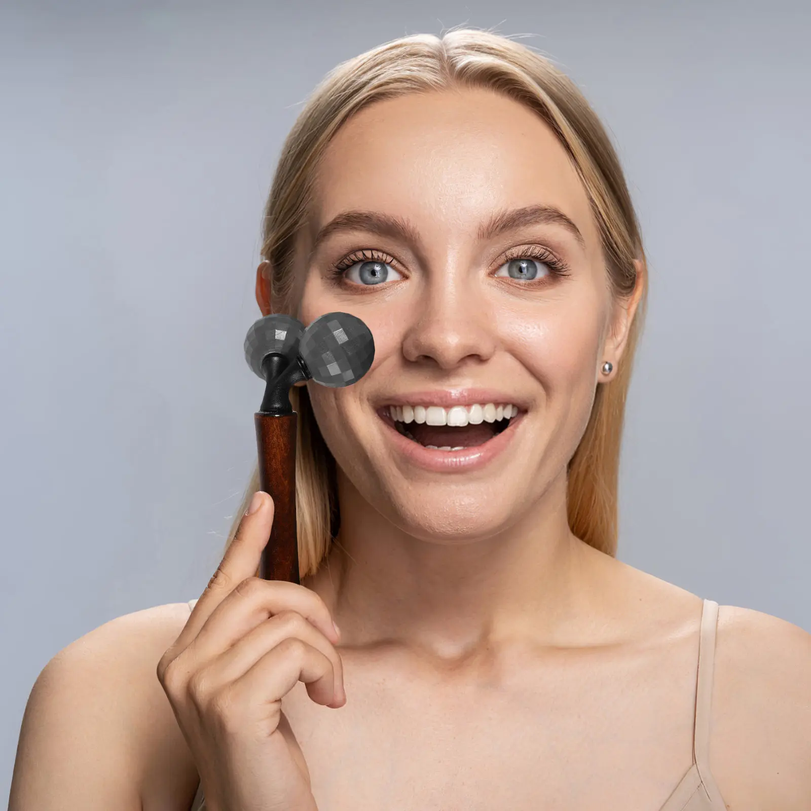 V Shape Face Massager Portable Handheld Facial Lift Roller Body Trigger Point Muscle Relaxation Roller Neck Shoulder Home Use
V Shape Face Massager Portable Handheld Facial Lift Roller Body Trigger Point Muscle Relaxation Roller Neck Shoulder Home Use