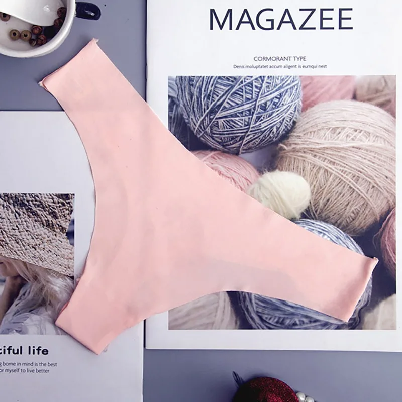 Sexy Seamless Women's Thong Women's Bikini Underwear Rongkun Close Fitting Home Women's Sports Triangle Pants
Sexy Seamless Women's Thong Women's Bikini Underwear Rongkun Close Fitting Home Women's Sports Triangle Pants
