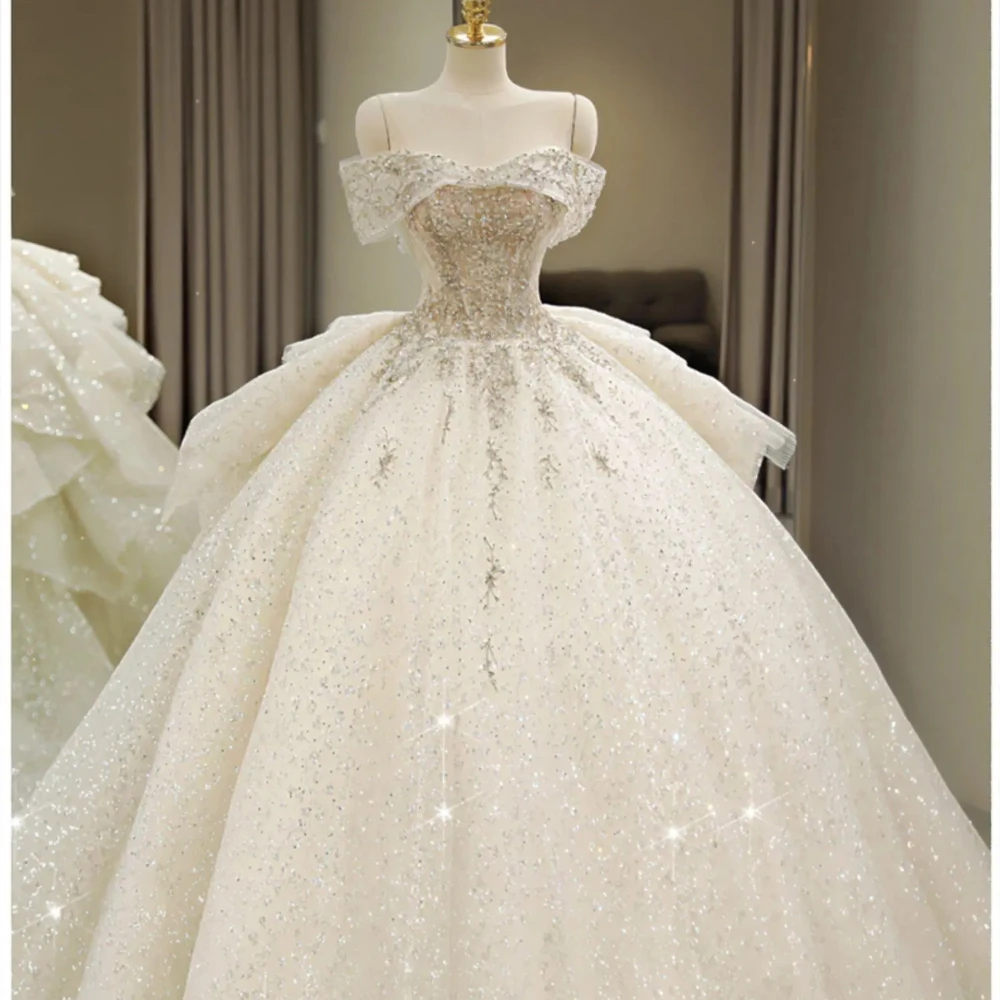 2024 Luxury New Off The Shoulder Wedding Dress Lace Up Bridal Ball Gown Sweep Large Train Plus Size Made Custom Vestido De Noiva
2024 Luxury New Off The Shoulder Wedding Dress Lace Up Bridal Ball Gown Sweep Large Train Plus Size Made Custom Vestido De Noiva