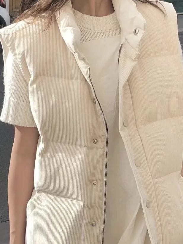 Свободный пуховый жилет, женский воротник-стойка, теплый поплавок, конфетный мисс унция, модный универсальный осенний жилет на молнии
Свободный пуховый жилет, женский воротник-стойка, теплый поплавок, конфетный мисс унция, модный универсальный осенний жилет на молнии