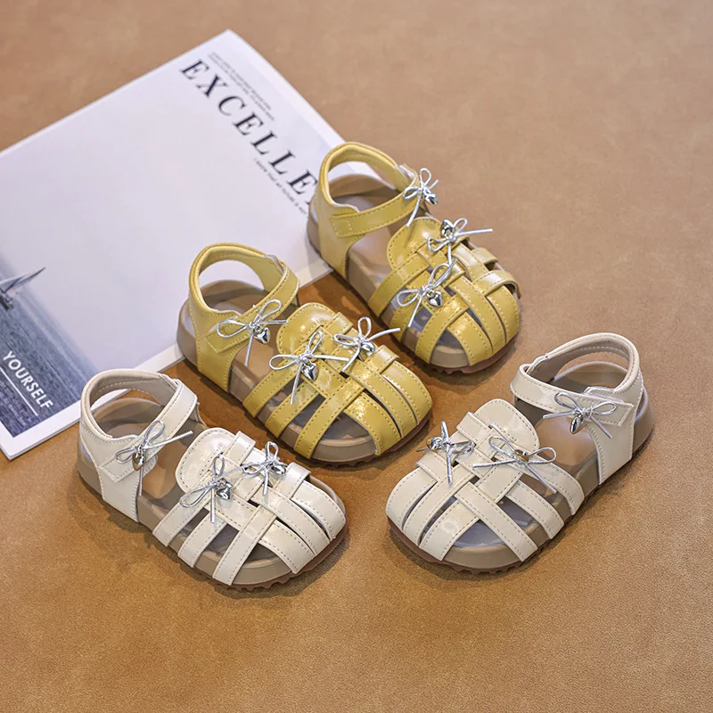 Children's Sandals Girl Bow Hollow Princess Shoes Woven Baby Closed Toe Soft Sole Roman Shoes
Children's Sandals Girl Bow Hollow Princess Shoes Woven Baby Closed Toe Soft Sole Roman Shoes