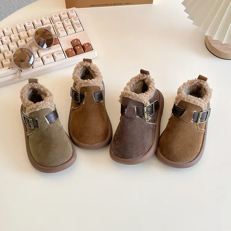 New Winter Kids Thermal Boots Simple Girl Snow Boots Short Versatile Children Non-slip Causal Cotton Boots Boys Fashion Trend
New Winter Kids Thermal Boots Simple Girl Snow Boots Short Versatile Children Non-slip Causal Cotton Boots Boys Fashion Trend