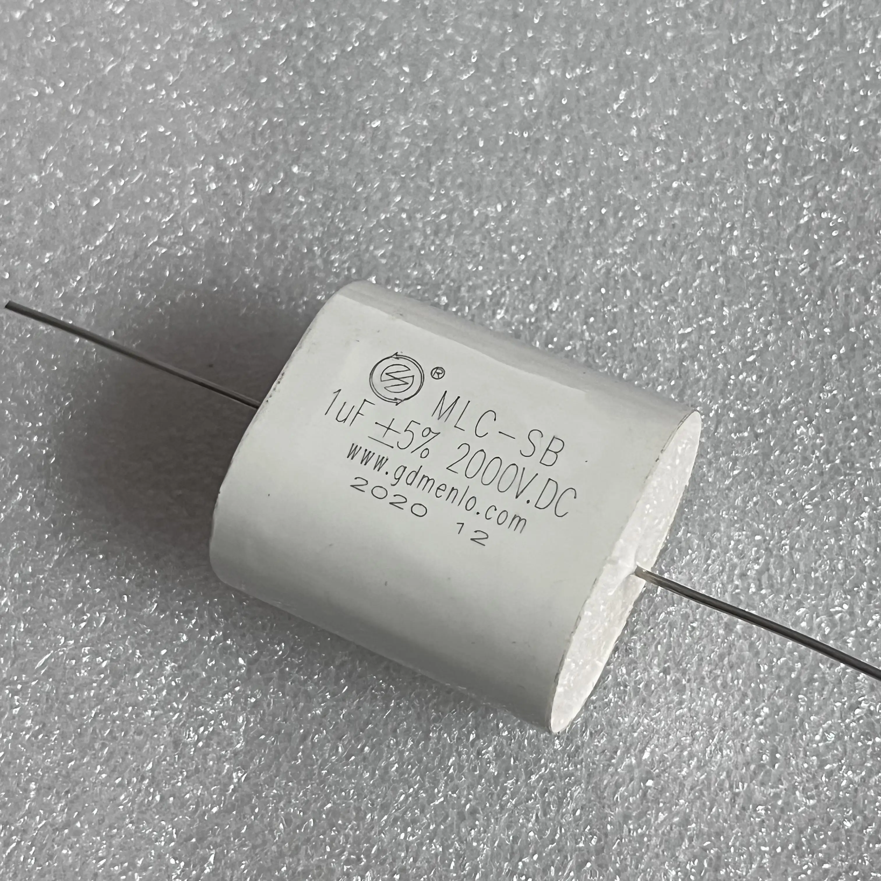 5PCS/Brand new MLC-SB type 1UF 2000V DC thick copper pin IGBT non-inductive absorption capacitor
5PCS/Brand new MLC-SB type 1UF 2000V DC thick copper pin IGBT non-inductive absorption capacitor