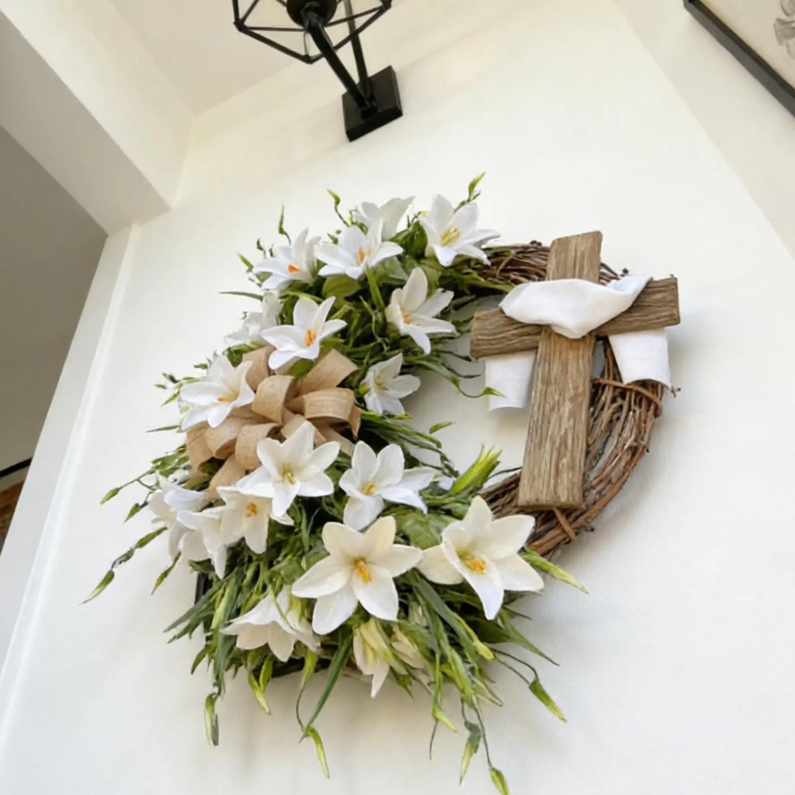 Пасхальные венки для входной двери, праздничная гирлянда ручной работы с дизайном в виде креста и лилий, пасхальные украшения для дверей для семьи, друзей, мужчин и женщин
Пасхальные венки для входной двери, праздничная гирлянда ручной работы с дизайном в виде креста и лилий, пасхальные украшения для дверей для семьи, друзей, мужчин и женщин