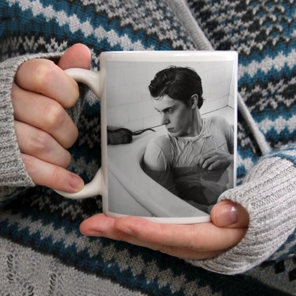 New-Evan-Peters-11oz Funny Ceramic Coffee Mug Tea Milk Cup For Novetly Creativity Gift
New-Evan-Peters-11oz Funny Ceramic Coffee Mug Tea Milk Cup For Novetly Creativity Gift