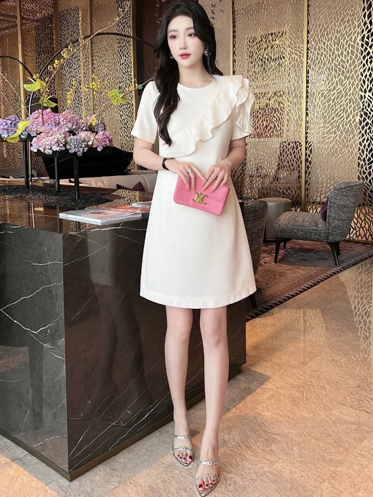 Fashionable 2026 Summer New Design Heavy Embellished 3D Lace Trim Dress Elegant A-Line Skirt Short Sleeve City Commute Dress
Fashionable 2026 Summer New Design Heavy Embellished 3D Lace Trim Dress Elegant A-Line Skirt Short Sleeve City Commute Dress
