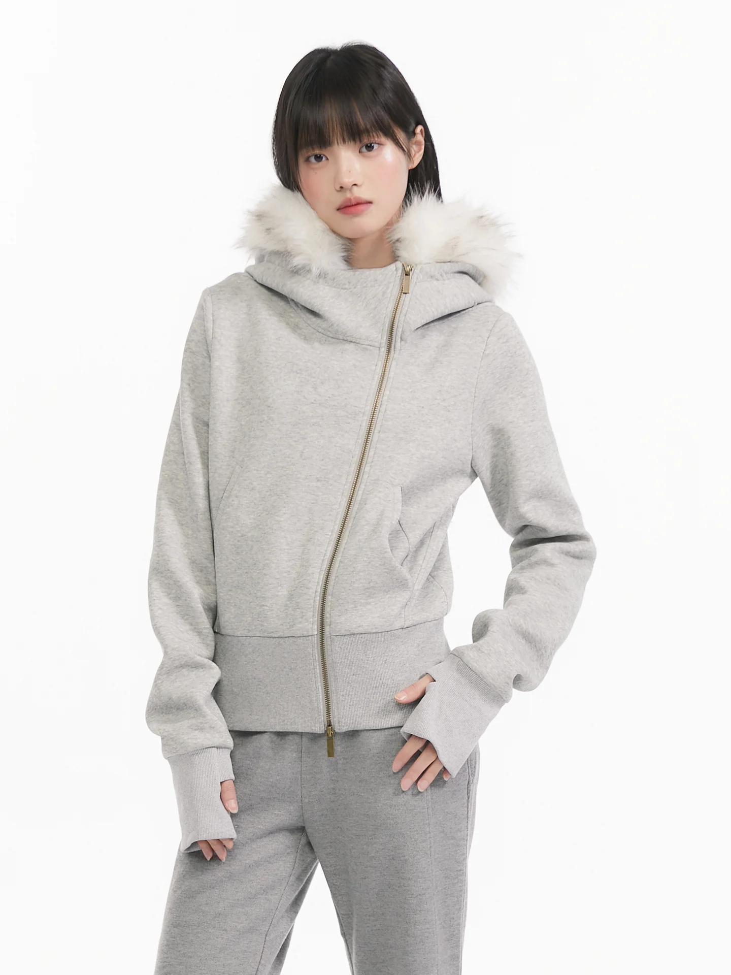 Кардиган Pinkers Collaborative Plu с капюшоном, женский, свободный, повседневный, универсальный, теплый, утолщенный, с длинными рукавами, на молнии
Кардиган Pinkers Collaborative Plu с капюшоном, женский, свободный, повседневный, универсальный, теплый, утолщенный, с длинными рукавами, на молнии