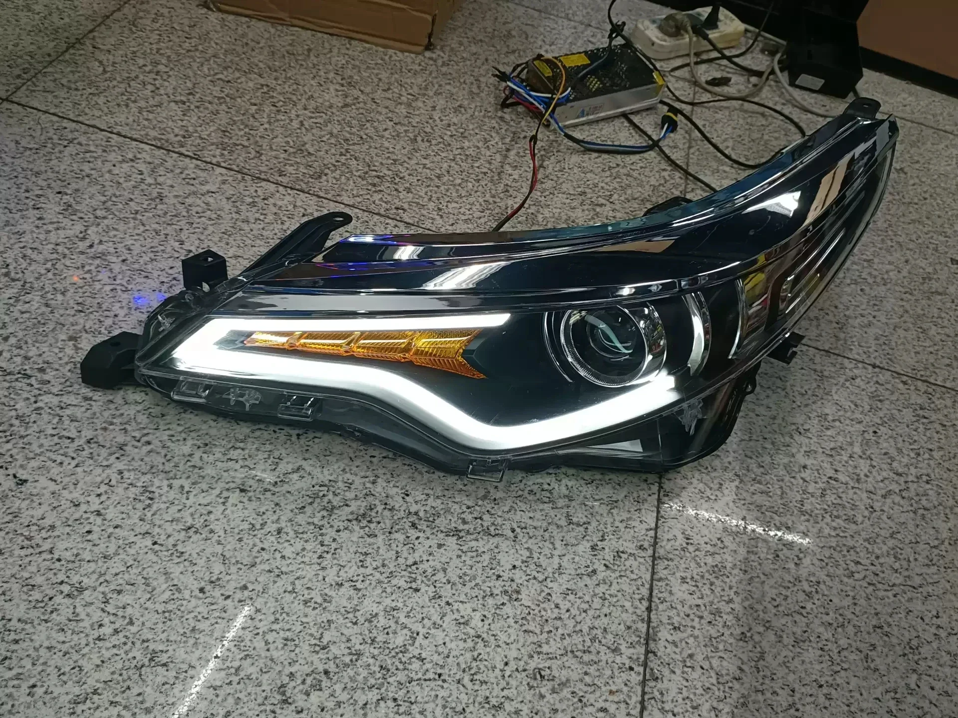 Car Headlight assembly For Toyota Levin 2014 DRL daytime running light turn signal headlamp
Car Headlight assembly For Toyota Levin 2014 DRL daytime running light turn signal headlamp