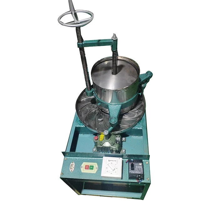 Green and black small tea leaf roller rolling machine tea leaf processing machine
Green and black small tea leaf roller rolling machine tea leaf processing machine