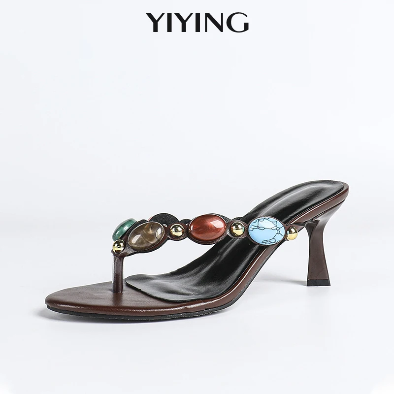 Sexy Pointed Women Slippers Luxury Brand Design Gemstone Decoration Herringbone Flip Flops Sexy Party Dress High Heels Female
Sexy Pointed Women Slippers Luxury Brand Design Gemstone Decoration Herringbone Flip Flops Sexy Party Dress High Heels Female