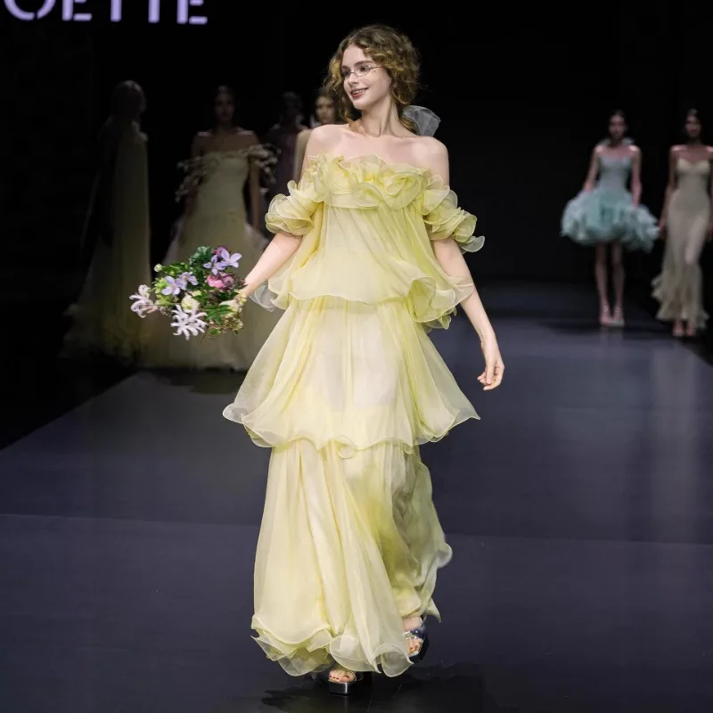 Morning Gown for Brides,French Sweet One-shoulder Yellow Puff Skirt,ball Princess Style,niche Evening Dress with A High-end Feel
Morning Gown for Brides,French Sweet One-shoulder Yellow Puff Skirt,ball Princess Style,niche Evening Dress with A High-end Feel
