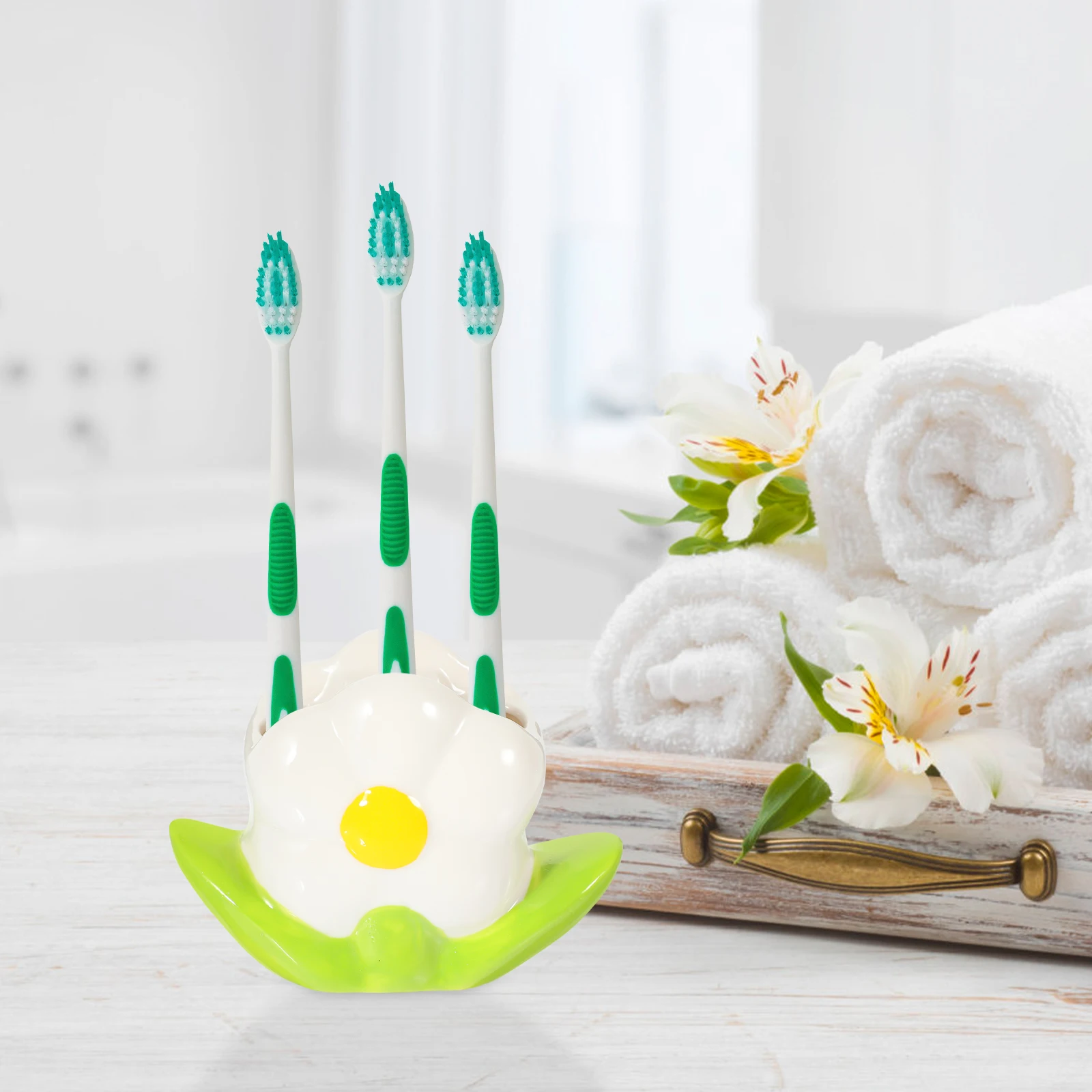 Ceramic Flower Toothbrush Holder Pen Stand Aesthetic Bathroom Countertop Holder for Pens Toothbrushes Smooth Wear Resistant
Ceramic Flower Toothbrush Holder Pen Stand Aesthetic Bathroom Countertop Holder for Pens Toothbrushes Smooth Wear Resistant