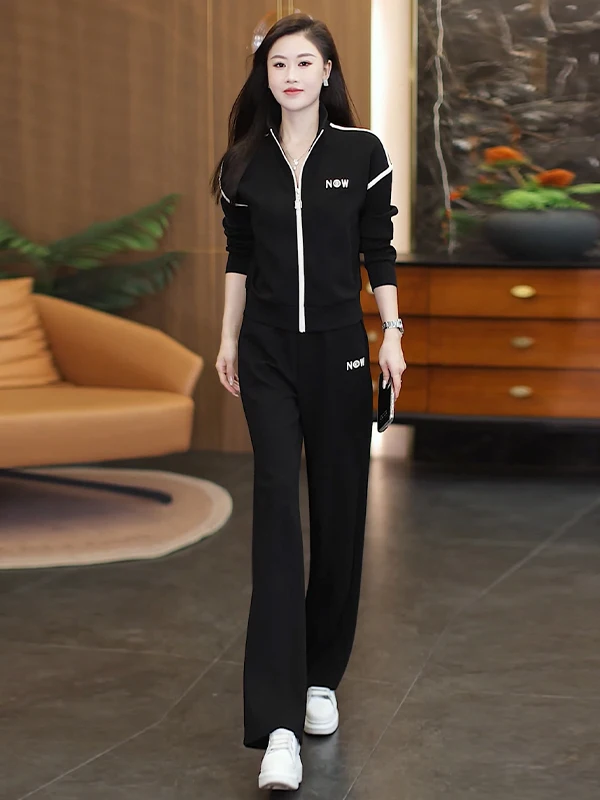 Fashionable Casual Sporty Three-Piece Set Large Size Open Cardigan Jacket Versatile Long Sleeve Thickened Autumn Collection
Fashionable Casual Sporty Three-Piece Set Large Size Open Cardigan Jacket Versatile Long Sleeve Thickened Autumn Collection