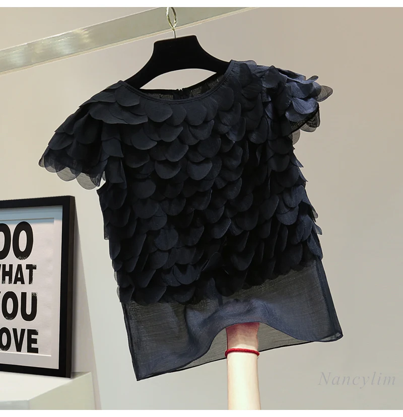Heavy Industry Petal Crew Neck Sleeveless Chiffon Shirt Women Summer Zipper Behind Straight Pullover Blouse Elegant Black Top
Heavy Industry Petal Crew Neck Sleeveless Chiffon Shirt Women Summer Zipper Behind Straight Pullover Blouse Elegant Black Top