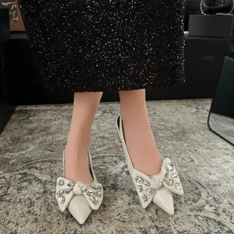 Ladies Shoes Daily Diamond With Low Heels Rhinestones Women's Sandals Luxury Or Promotion Hot Price Summer Offers Sale
Ladies Shoes Daily Diamond With Low Heels Rhinestones Women's Sandals Luxury Or Promotion Hot Price Summer Offers Sale