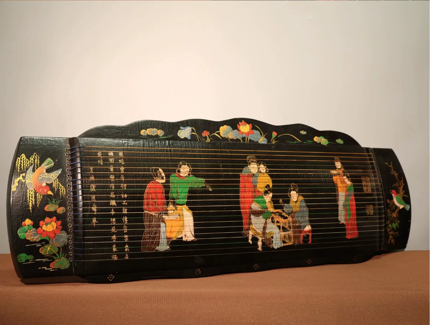 Guzheng 120cm zither Colorful Art Collection Picture Old Collectibles Chinese string instruments
Guzheng 120cm zither Colorful Art Collection Picture Old Collectibles Chinese string instruments