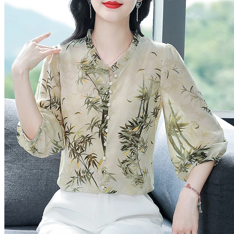 Spring Autumn Women Chiffon Blouse New Fashion Ruffles Collar Casual Tops 3/4 Sleeve Floral Printed Shirt
Spring Autumn Women Chiffon Blouse New Fashion Ruffles Collar Casual Tops 3/4 Sleeve Floral Printed Shirt