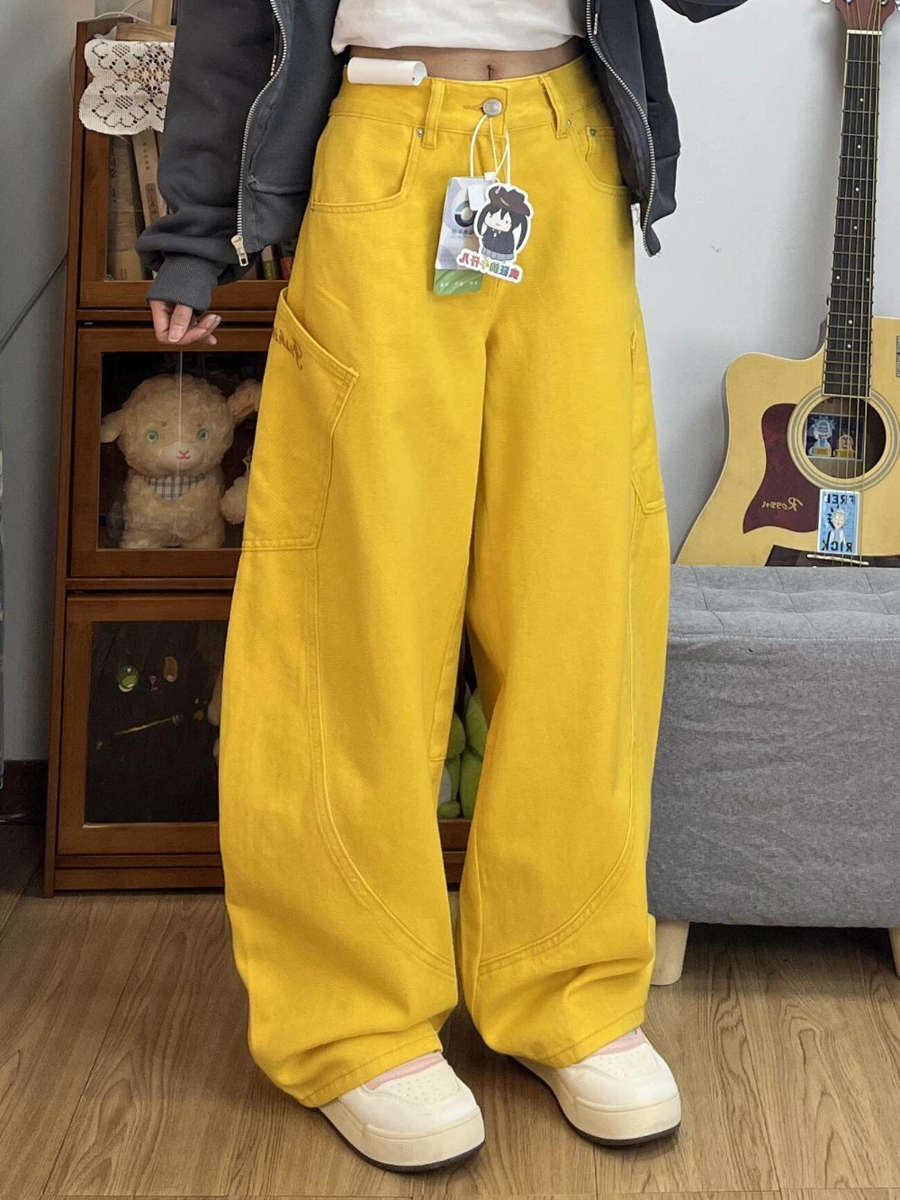 American Style Retro Design Sense Yellow Machete Wide Leg Jeans Casual Loose Slim High Waist Big Pocket Denim Pants For Female
American Style Retro Design Sense Yellow Machete Wide Leg Jeans Casual Loose Slim High Waist Big Pocket Denim Pants For Female