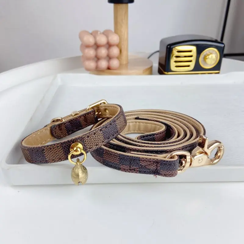 Trendy brand pet collar for Teddy, French Bulldog, Shiba Inu, cat, vintage classic dog collar and leash set
Trendy brand pet collar for Teddy, French Bulldog, Shiba Inu, cat, vintage classic dog collar and leash set