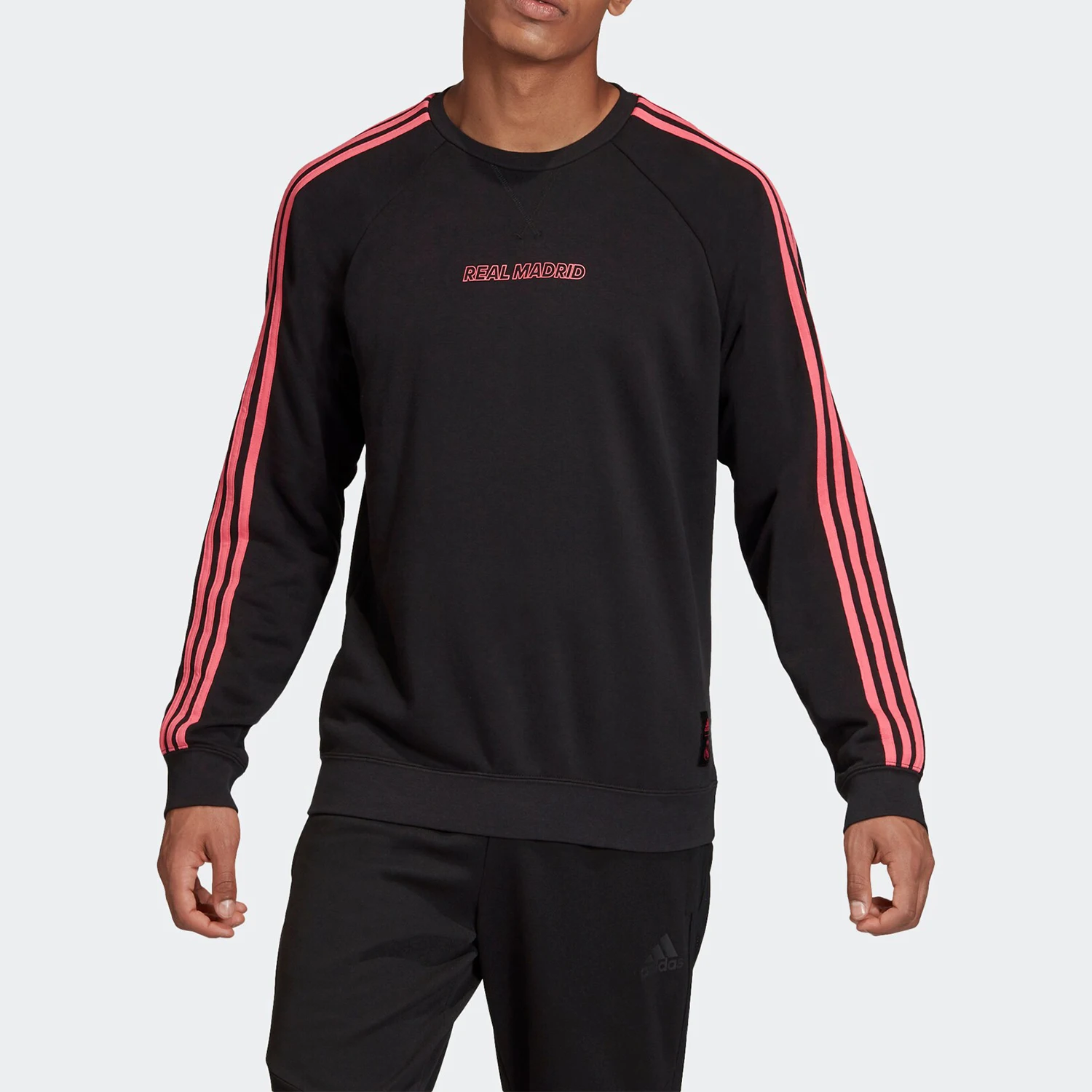 Мужская футбольная спортивная толстовка с капюшоном Adidas GH9997
Мужская футбольная спортивная толстовка с капюшоном Adidas GH9997