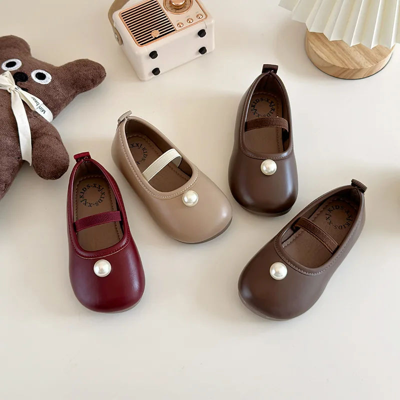 Girls' leather shoe spring new children's shoe shallow mouth Mary Jane western-style princess shoes fashion girl single shoes
Girls' leather shoe spring new children's shoe shallow mouth Mary Jane western-style princess shoes fashion girl single shoes