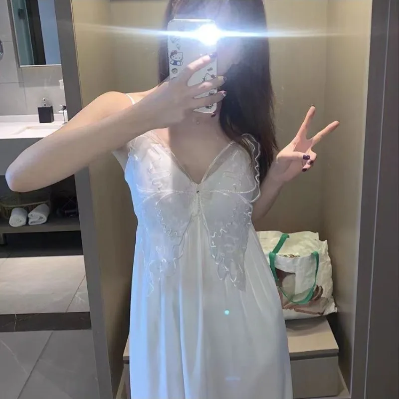 Sexy Summer Nightdress New Chest Pad Ice Silk Bow Lace Suspender Butterfly Pajamas Loungewear High Appearance Level Sleepshirts
Sexy Summer Nightdress New Chest Pad Ice Silk Bow Lace Suspender Butterfly Pajamas Loungewear High Appearance Level Sleepshirts